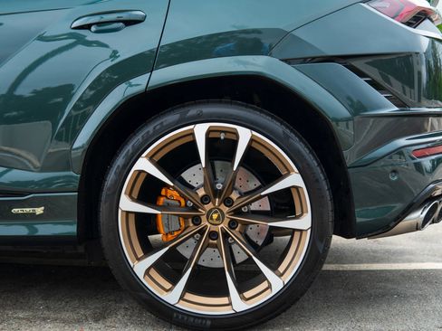 Used 2024 Lamborghini Urus S AWD/4WD image 22