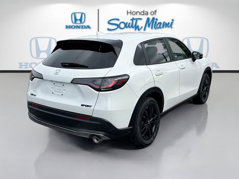 New 2026 Honda HR-V Sport image 7