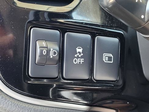 Used 2019 Mitsubishi Outlander GT AWD/4WD image 18