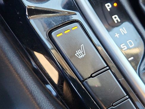 Used 2022 Kia Seltos EX image 24