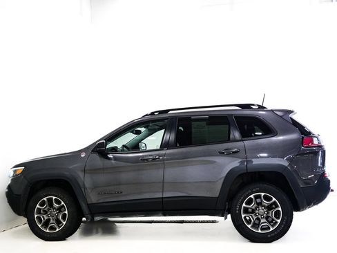 Used 2022 Jeep Cherokee Trailhawk AWD/4WD image 5