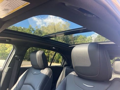 Used 2023 Cadillac XT4 Sport image 31