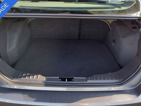 Used 2015 Ford Focus S image 25