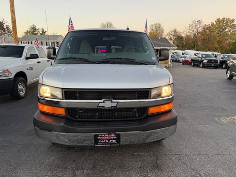Used 2016 Chevrolet Express 3500 LT w/ LT Preferred Equipment Group image 5