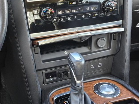 Certified 2024 Nissan Armada SL w/ Captain's Chairs Package image 19