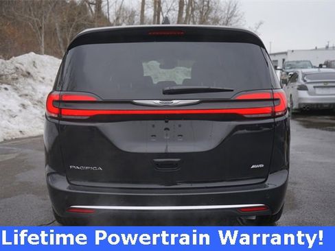 New 2026 Chrysler Pacifica Select image 11