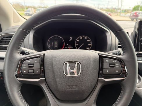 Used 2025 Honda Odyssey EX-L image 15