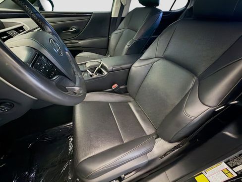 Used 2020 Lexus ES 350 w/ Premium Package FWD image 11