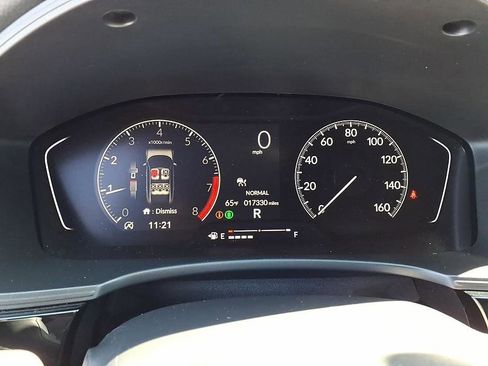Used 2025 Honda Civic Sport image 31