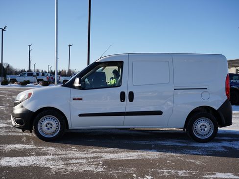 Used 2021 RAM ProMaster City Tradesman image 5