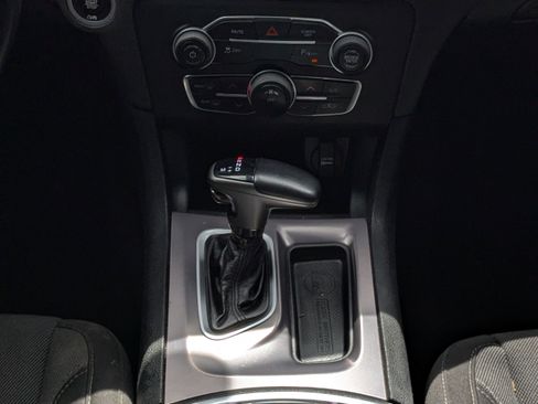 Used 2021 Dodge Charger SXT RWD image 18