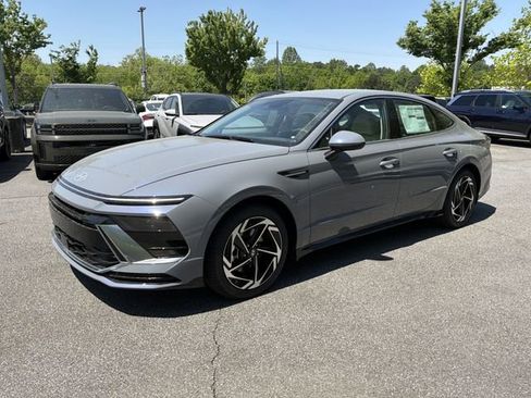New 2026 Hyundai Sonata SEL FWD image 3