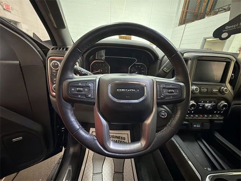 Certified 2020 GMC Sierra 1500 Denali w/ Technology Package image 14
