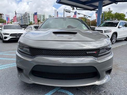 Used 2019 Dodge Charger GT image 4
