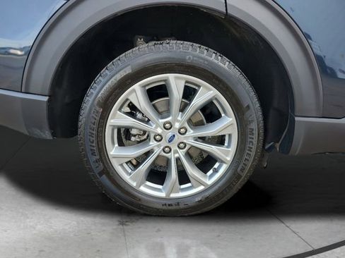 Used 2023 Ford Explorer XLT w/ Equipment Group 202A image 30