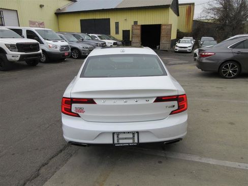Used 2018 Volvo S90 T6 Inscription w/ Convenience Package image 7