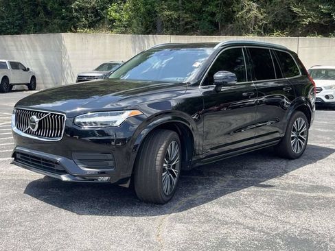 Used 2020 Volvo XC90 T5 Momentum w/ Protection Package Premier AWD/4WD image 8