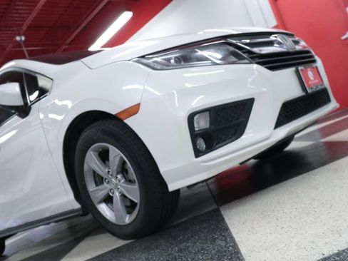 Used 2019 Honda Odyssey EX-L image 35