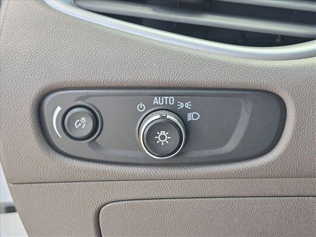 Used 2022 Chevrolet Malibu LT FWD image 23