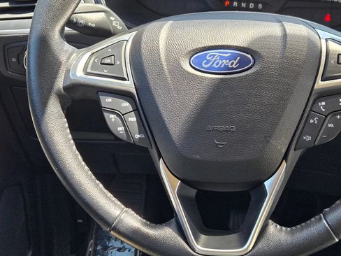Certified 2023 Ford Edge SEL w/ Convenience Package AWD/4WD image 16