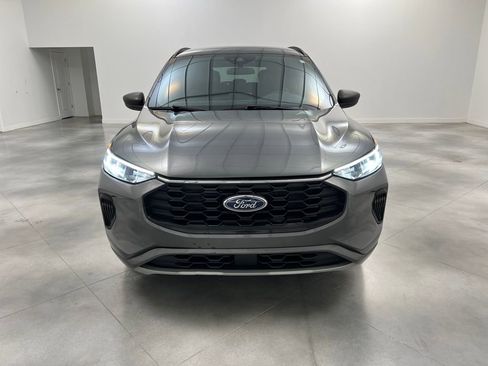 Used 2024 Ford Escape ST-Line w/ Cold Weather Package image 2