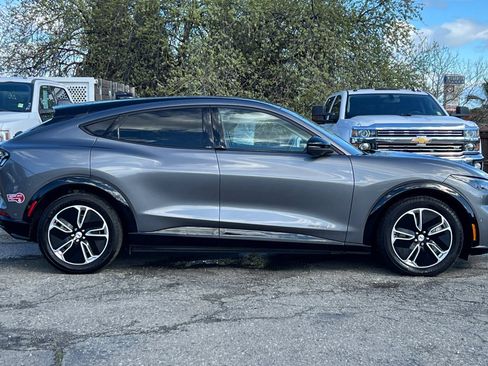 Used 2023 Ford Mustang Mach-E Premium image 3