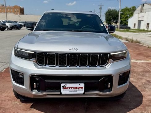 New 2025 Jeep Grand Cherokee Overland w/ Adv Protech Group III image 2