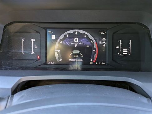 Used 2024 Toyota Tacoma SR image 30