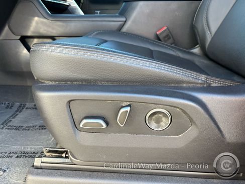 Used 2025 GMC Sierra 3500 Denali w/ Technology Package AWD/4WD image 15