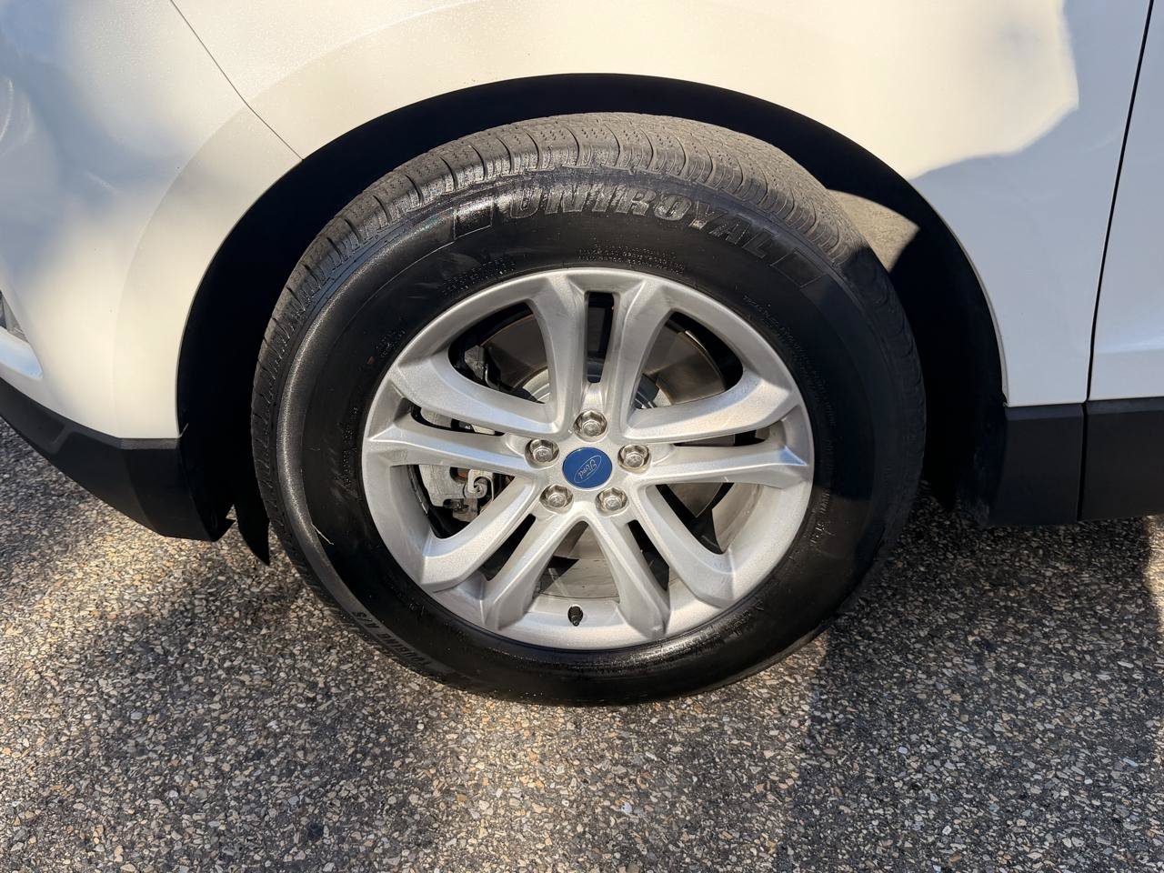 Used 2020 Ford Edge SEL w/ Convenience Package AWD/4WD image 14