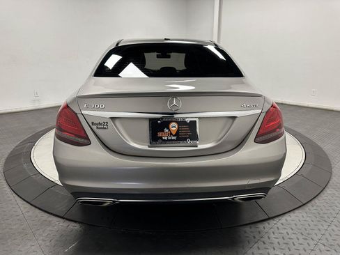 Used 2019 Mercedes-Benz C 300 4MATIC Sedan image 11