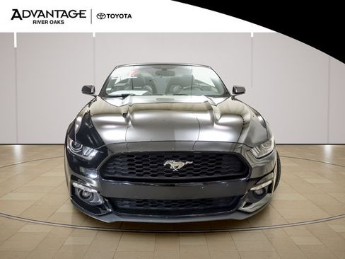 Used 2017 Ford Mustang Premium RWD image 3