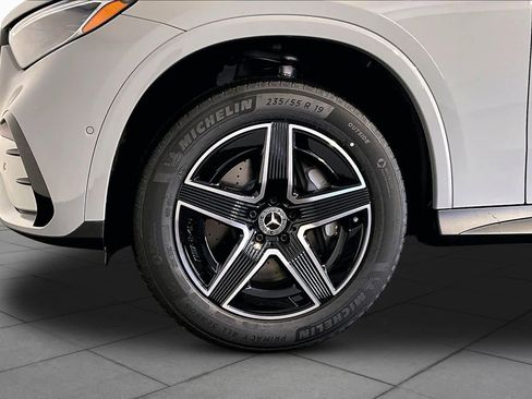 New 2026 Mercedes-Benz GLC 300 4MATIC image 17