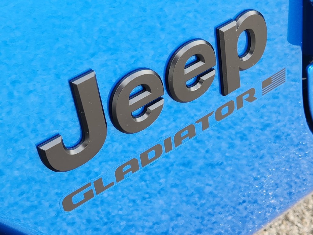 New 2026 Jeep Gladiator Sport AWD/4WD image 8
