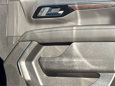 New 2026 Chevrolet Tahoe LS RWD image 13