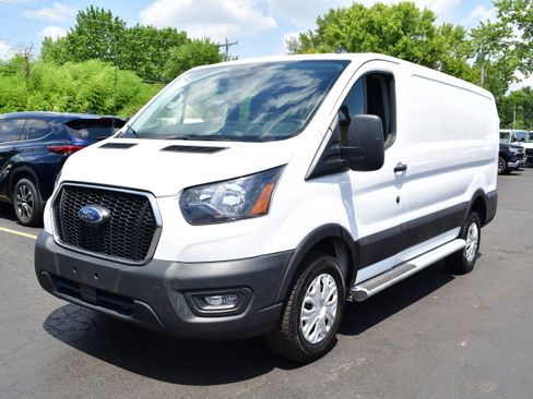 Used 2023 Ford Transit 250 BACKUP CAMERA BLUETOOTH V6 LOW w/ Exterior Upgrade Package image 8