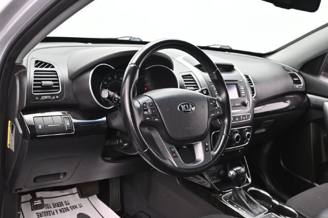 Used 2014 Kia Sorento LX FWD image 15
