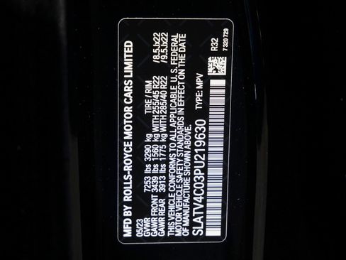 Used 2023 Rolls-Royce Cullinan AWD/4WD image 33