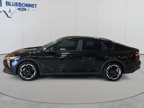 Used 2025 Kia K4 EX FWD image 8