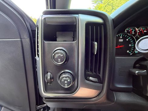 Used 2017 Chevrolet Silverado 1500 LT w/ All Star Edition AWD/4WD image 19
