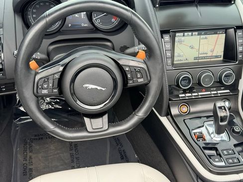 Used 2015 Jaguar F-TYPE S RWD image 13