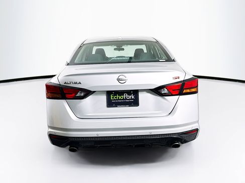 Used 2024 Nissan Altima 2.5 SR image 7