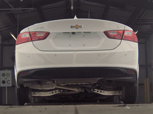 Used 2024 Chevrolet Malibu LT image 8