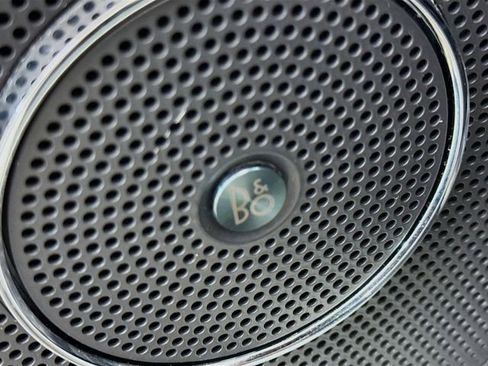 Used 2024 Ford Expedition Max Limited image 19