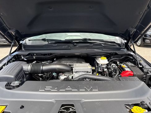New 2026 RAM 1500 Laramie w/ Night Edition AWD/4WD image 29