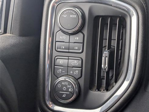 Used 2023 GMC Sierra 2500 Denali w/ Technology Package AWD/4WD image 31