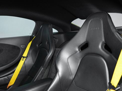 Used 2019 McLaren 600LT image 44