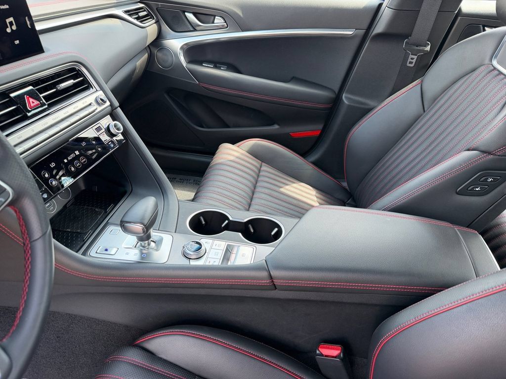 Used 2026 Genesis G70 3.3T Sport Prestige RWD image 12