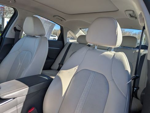Used 2021 Hyundai Sonata Limited FWD image 19