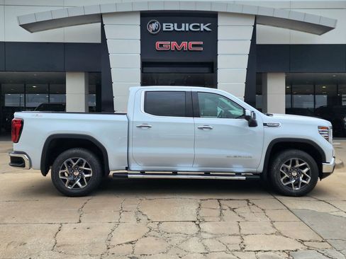 New 2026 GMC Sierra 1500 SLT w/ SLT Premium Plus Package image 3